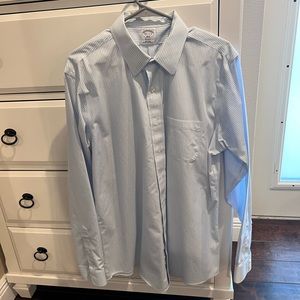 Men’s Brooks Brothers Button Down Shirt